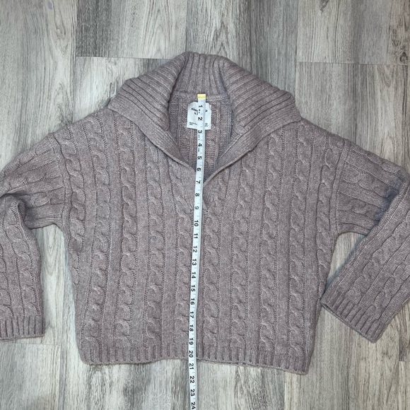 Abercrombie and Fitch Women's Cable Knit Sweater - Pink Size XS - Picture 8 of 11